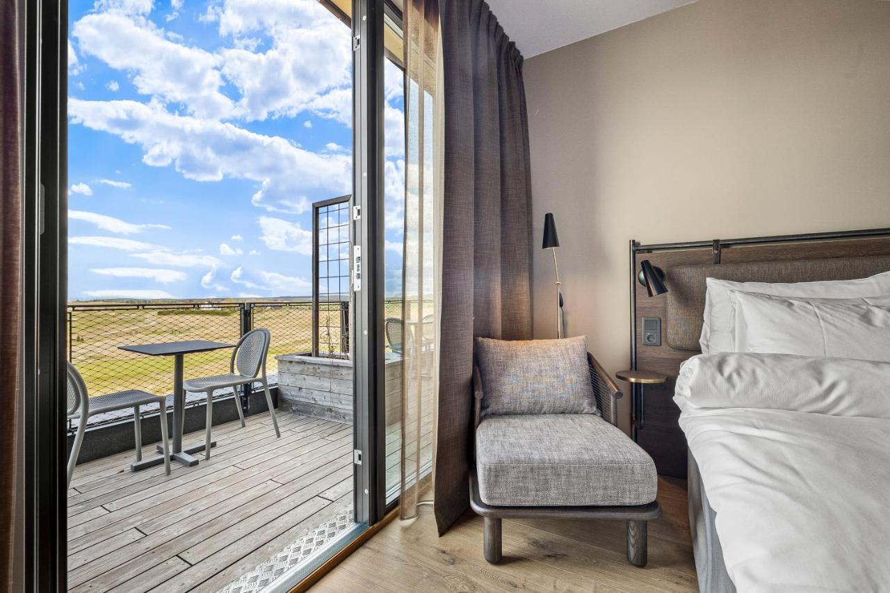 Lily Country Club Hotel Klofta Exterior photo